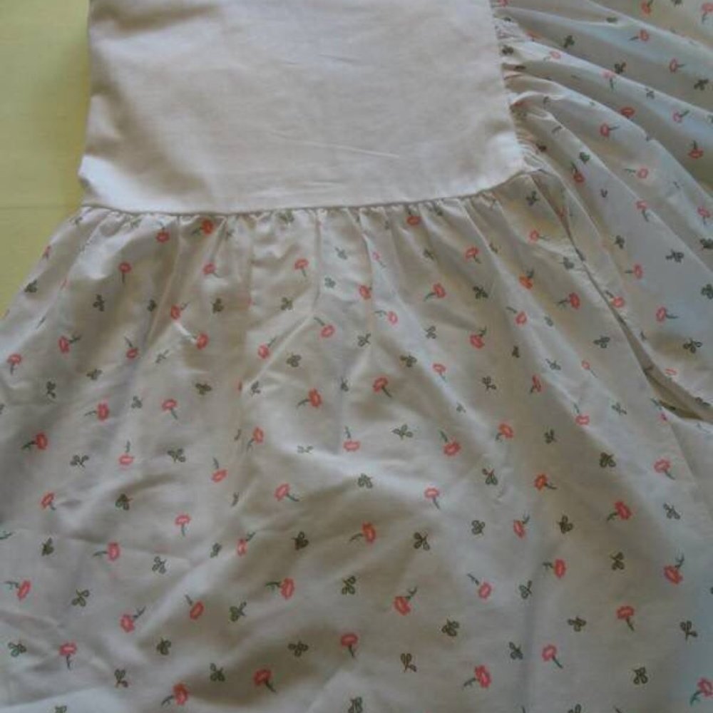 Crib Dust Ruffle